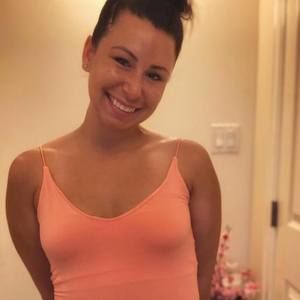 Meet your Posher, Lena